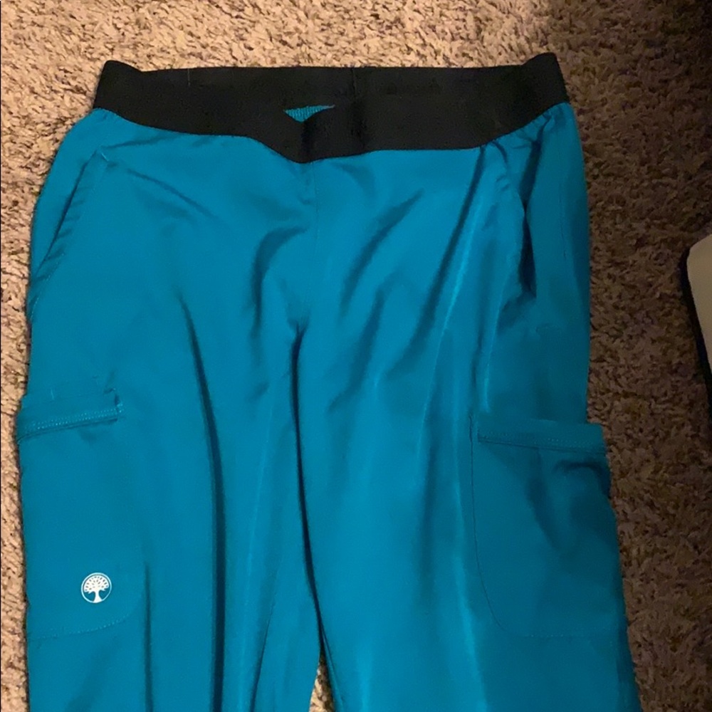 Living tree scrub pants size medium teal